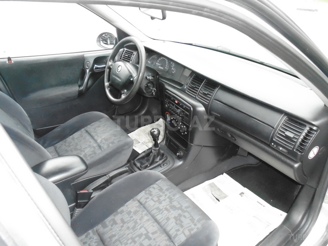 Opel Vectra 2000, 127,214 km - 1.6 л - Gəncə
