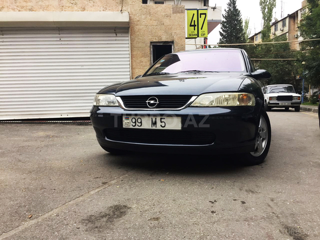 Opel Vectra 2001, 204,000 km - 1.8 л - Bakı