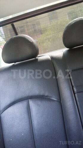 Mercedes E 270 2002, 318,000 km - 0.3 л - Bakı