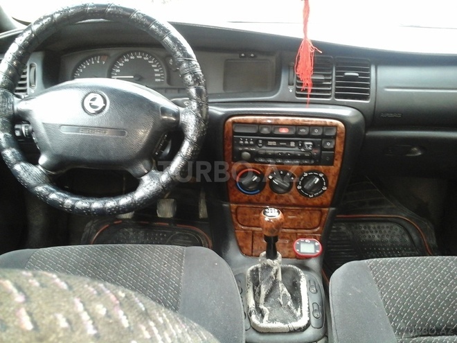 Opel Vectra 1995, 280,000 km - 2.1 l - Sumqayıt