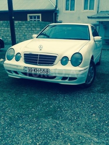 Mercedes E 240 1999, 188,000 km - 2.4 l - Bakı