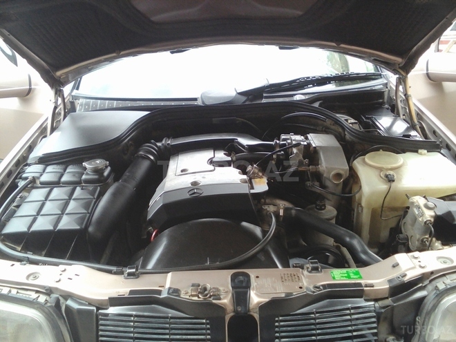 Mercedes C 180 1993, 319,000 km - 1.8 l - Bakı