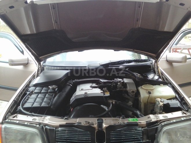 Mercedes C 180 1993, 319,000 km - 1.8 l - Bakı
