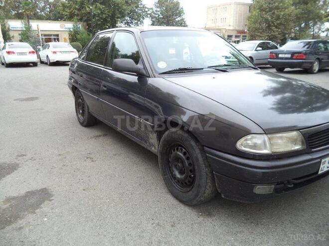 Opel Astra 1996, 223,279 km - 1.6 l - Bərdə