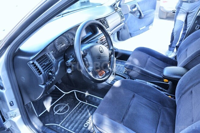 Opel Vectra 1999, 305,000 km - 1.8 l - Bakı