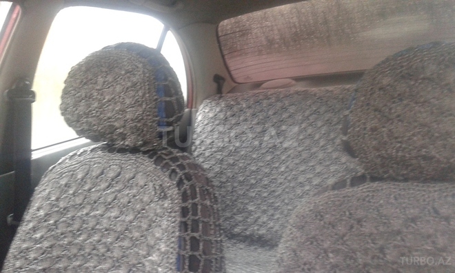 Hyundai Accent 1995, 500,000 km - 0.2 l - Quba