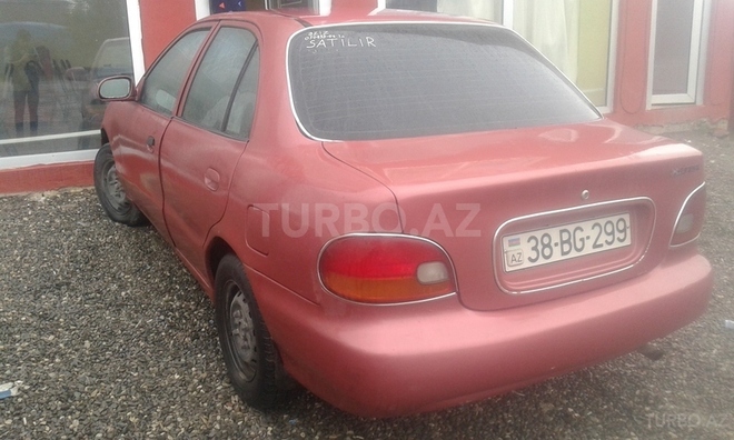Hyundai Accent 1995, 500,000 km - 0.2 l - Quba