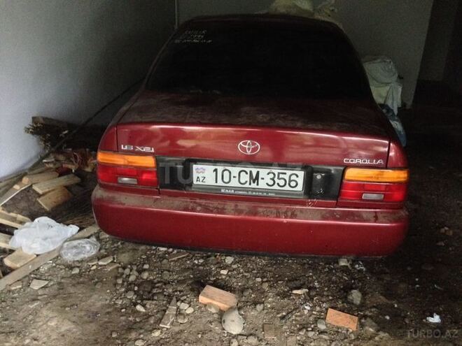Toyota Corolla 1995, 286,000 km - 2.0 l - Lənkəran