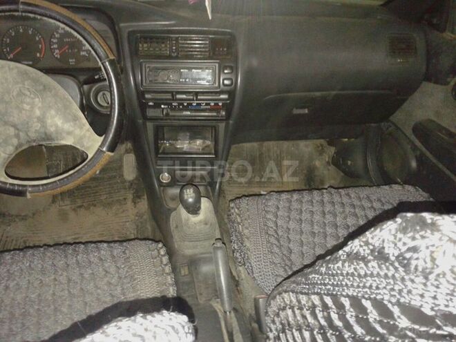 Toyota Corolla 1995, 286,000 km - 2.0 l - Lənkəran