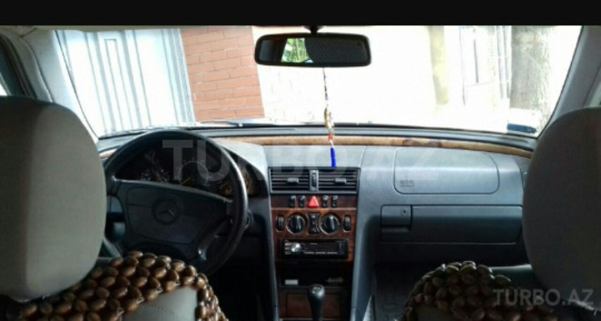 Mercedes C 230 1998, 280,000 km - 2.3 l - Bakı