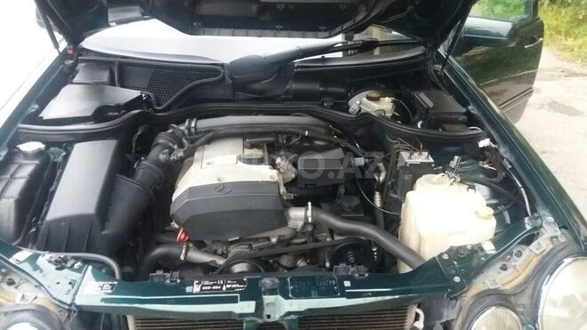 Mercedes E 200 1997, 255,000 km - 2.0 l - Yevlax