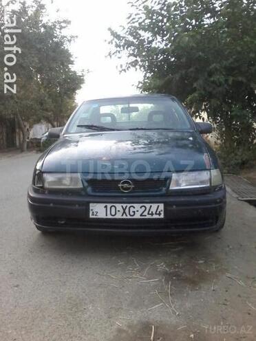 Opel Vectra 1994, 450,000 km - 1.6 л - Cəlilabad
