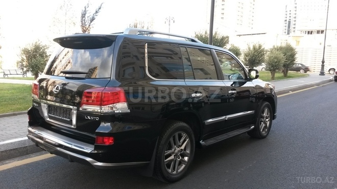 Lexus LX 570 2013, 31,000 km - 5.7 l - Bakı