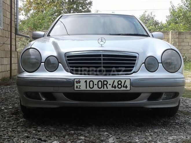 Mercedes E 240 2000, 148,000 km - 2.4 л - Ağcabədi