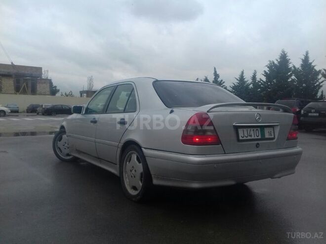 Mercedes C 220 1995, 386,000 km - 2.2 l - Sumqayıt