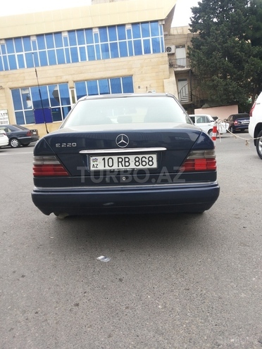 Mercedes E 220 1995, 444,444 km - 2.2 l - Bakı
