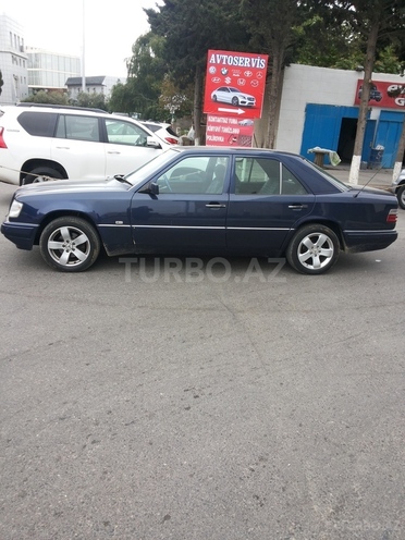 Mercedes E 220 1995, 444,444 km - 2.2 l - Bakı