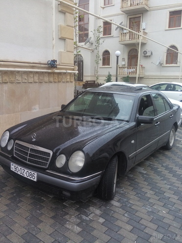 Mercedes E 200 1997, 590,000 km - 2.0 l - Bakı
