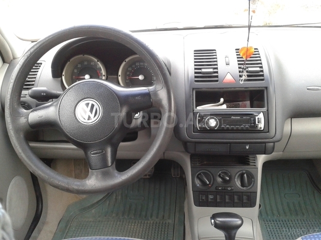 Volkswagen Polo 2001, 230,000 km - 1.4 l - Bakı