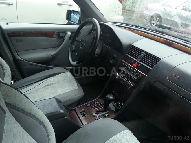 Mercedes C 230 1998, 158,965 km - 2.3 l - Bakı