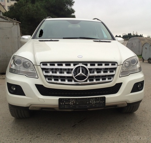 Mercedes ML 350 2010, 120,000 km - 3.5 л - Bakı