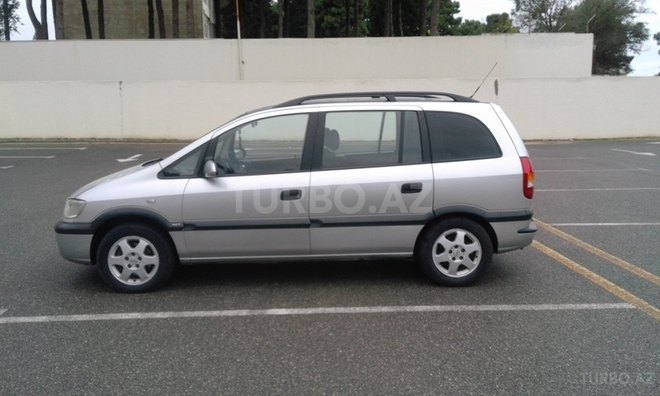 Opel Zafira 2000, 250,000 km - 1.8 l - Sumqayıt