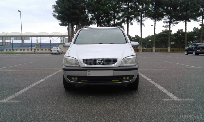 Opel Zafira 2000, 250,000 km - 1.8 l - Sumqayıt