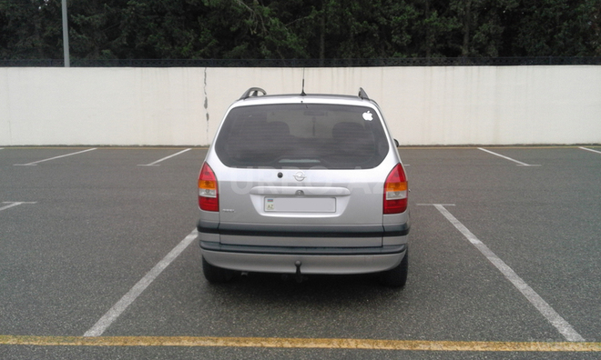 Opel Zafira 2000, 250,000 km - 1.8 l - Sumqayıt