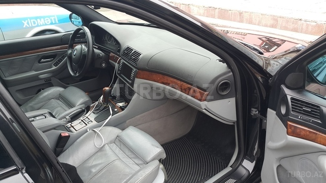 BMW 530 2002, 292,000 km - 3.0 l - Sumqayıt