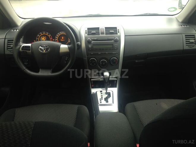 Toyota Corolla 2013, 63,500 km - 1.6 l - Bakı