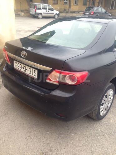 Toyota Corolla 2013, 63,500 km - 1.6 l - Bakı
