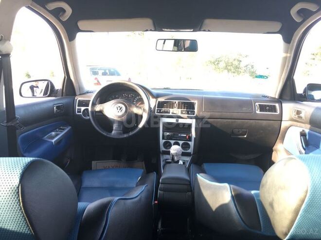 Volkswagen Golf 1998, 272,000 km - 1.6 л - Bakı