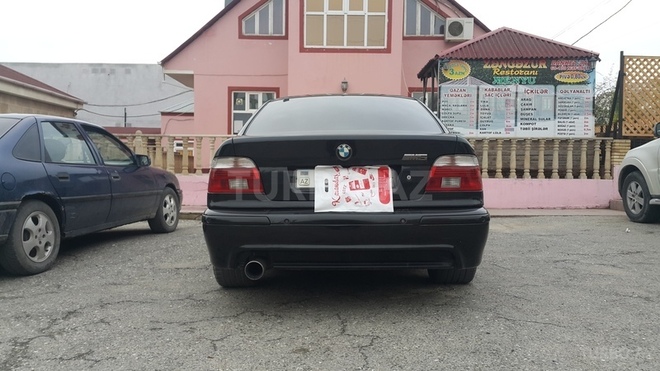 BMW 530 2002, 292,000 km - 3.0 l - Sumqayıt