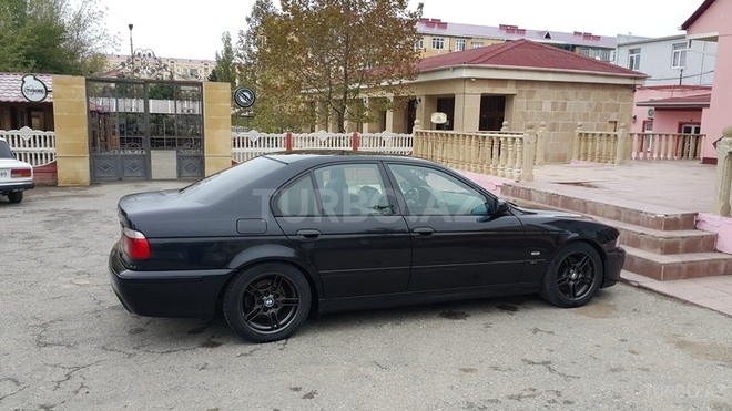 BMW 530 2002, 292,000 km - 3.0 l - Sumqayıt