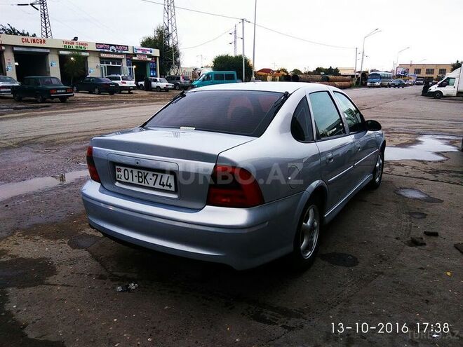 Opel Vectra 2000, 159,000 km - 2.0 l - Sumqayıt