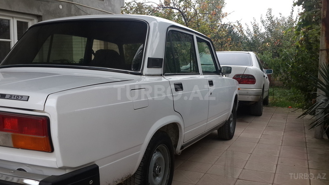 LADA (VAZ) 2107 2009, 71,000 km - 1.6 л - Tovuz