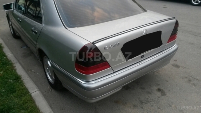 Mercedes C 240 1998, 250,000 km - 2.4 л - Bakı