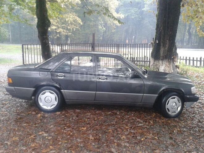 Mercedes 190 1991, 400,000 km - 2.0 l - Bakı