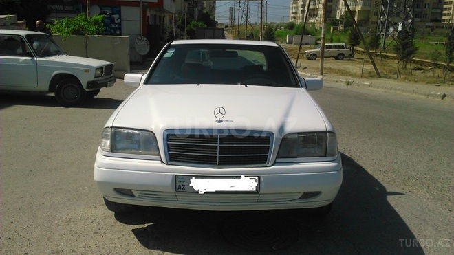 Mercedes C 200 1995, 250,000 km - 2.0 л - Bakı