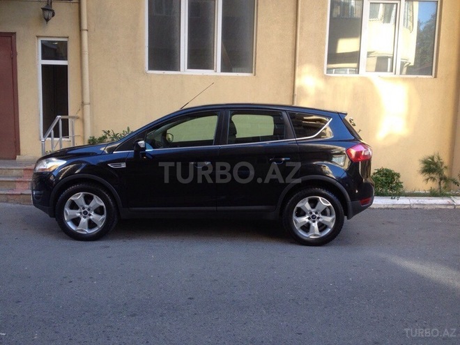 Ford Kuga 2010, 100,500 km - 2.5 l - Bakı