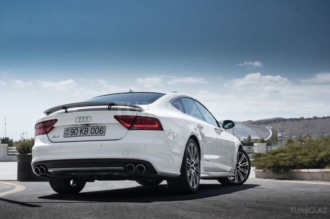 Audi A7 2011, 90,000 km - 3.0 l - Bakı