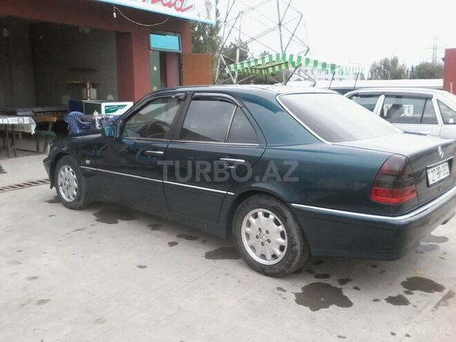 Mercedes C 250 1995, 382,168 km - 2.5 l - Xaçmaz