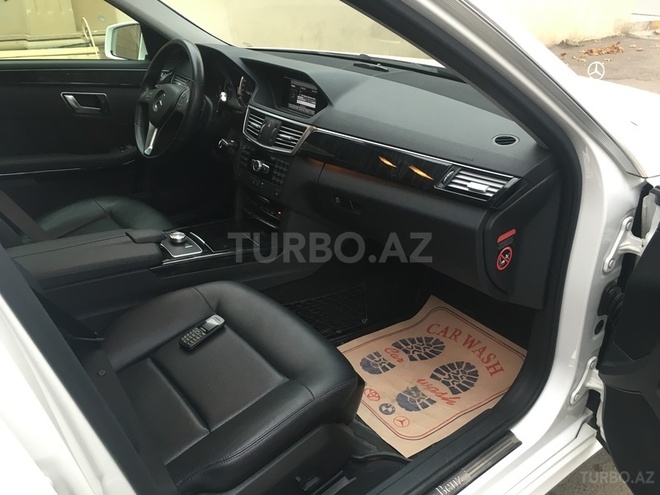 Mercedes E 200 2013, 30,000 km - 1.8 l - Gəncə