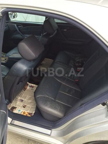 Mercedes E 270 2000, 380,000 km - 2.7 l - Balakən