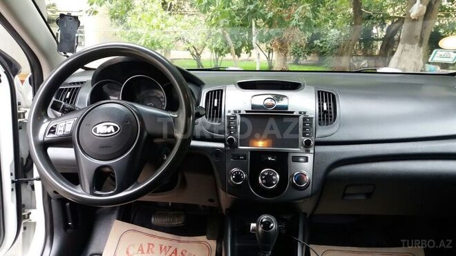 Kia Cerato 2011, 170,000 km - 1.6 л - Bakı