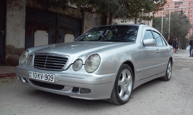 Mercedes E 320 2000, 260,000 km - 3.2 l - Bakı