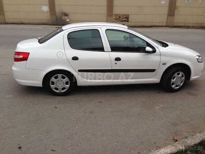 Iran Khodro Runna 2013, 125,000 km - 1.6 l - Bakı