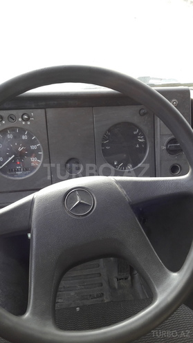 Mercedes 711 D 1995, 270,000 km - 3.9 l - Gəncə