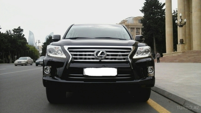 Lexus LX 570 2014, 8,000 km - 5.7 l - Bakı