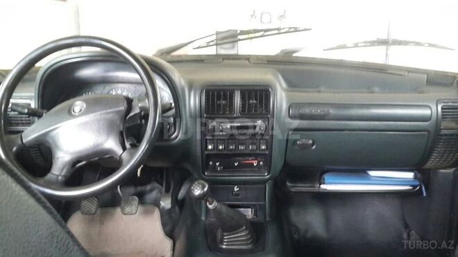 GAZ 31105 2005, 416,822 km - 2.3 л - Bakı